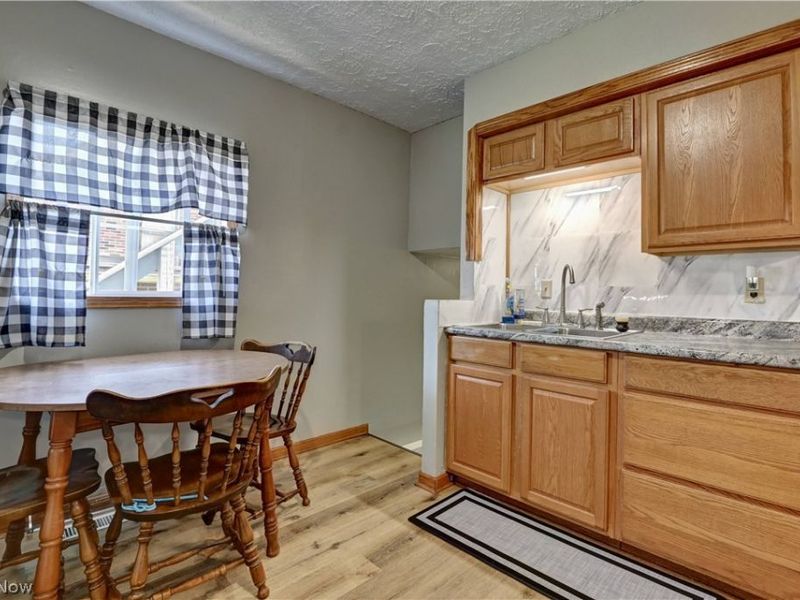 110 8th Street SW, New Philadelphia, OH 44663 Photo 7