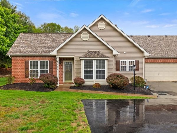 714 Spencer Woods Drive , Glenshaw, PA 15116