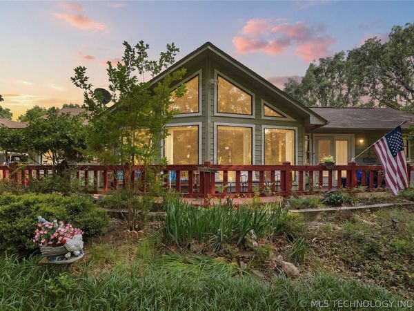 9 Yacht , Vian, OK 74962