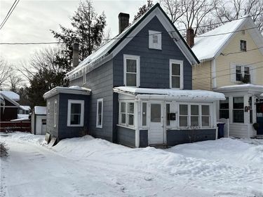 17 Columbia Street , Oneonta, NY 13820