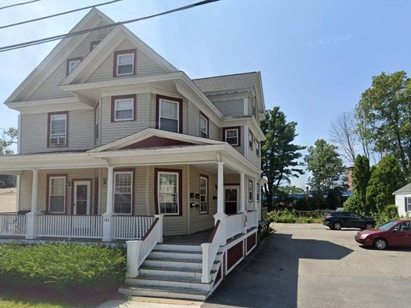 142 Elm St, Unit 5, Amesbury, MA 01913