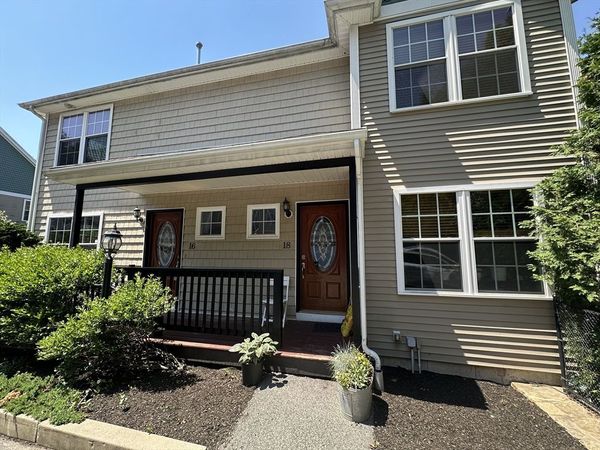 8 Grant St, Unit 18, Natick, MA 01760
