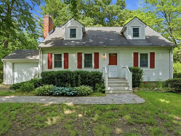 35 Quaboag Rd, Acton, MA 01720