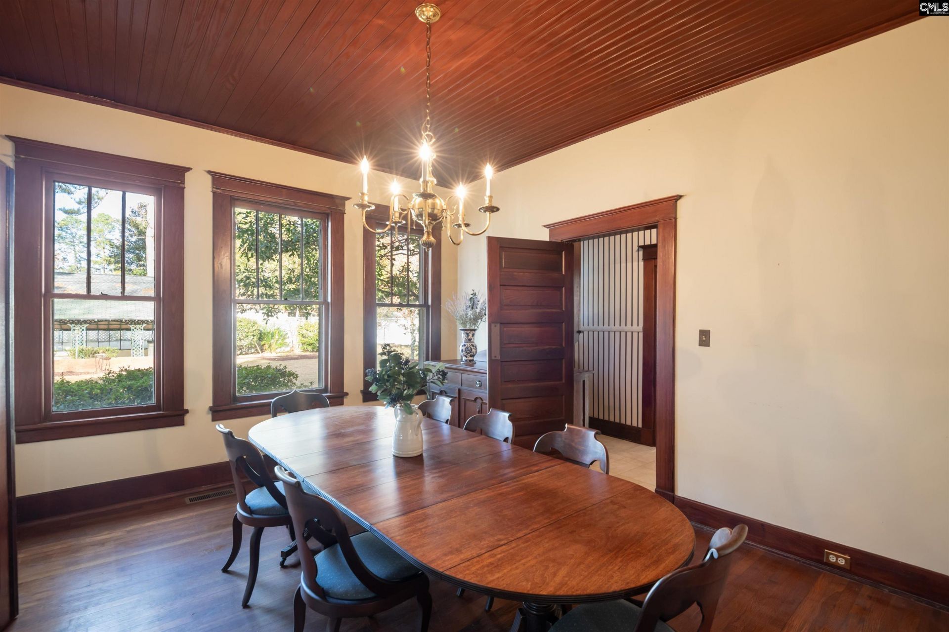 334 Sumter Street  Photo 9