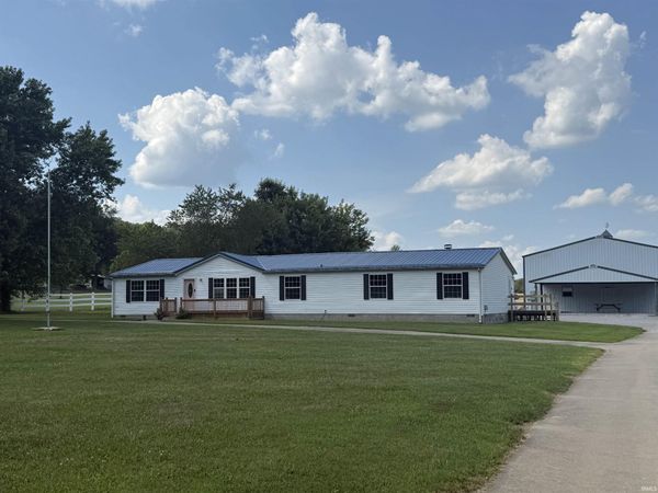 9588 New Harmony Road, Elberfeld, IN 47613