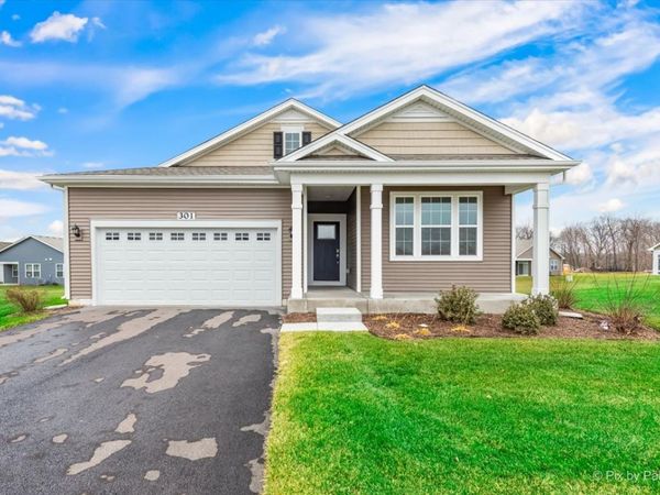 301 Westminster Court , North Aurora, IL 60542
