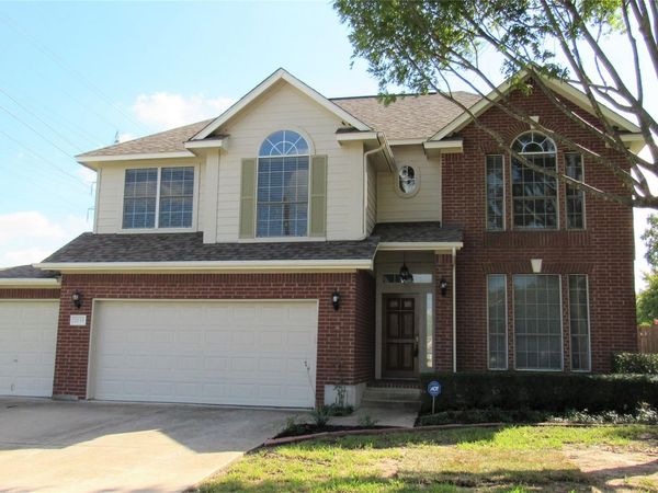 2033 Creole DR , Austin, TX 78727