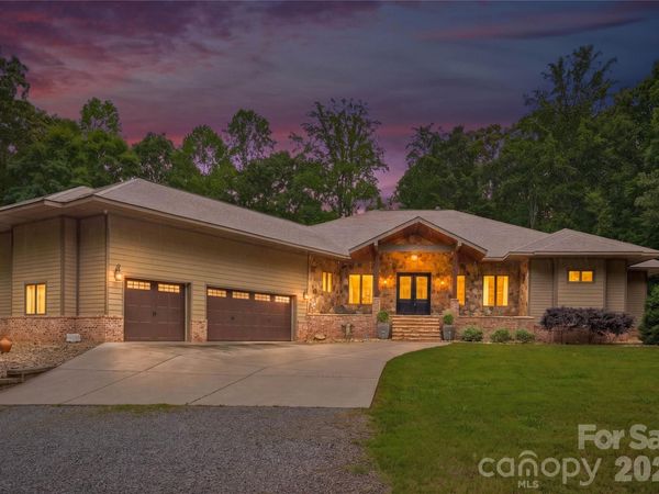 9860 Harvest Lane, Davidson, NC 28036