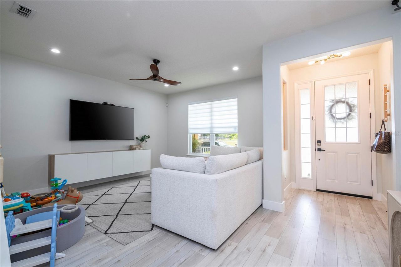 11861 Vermillion Avenue , Windermere, FL 34786 Photo