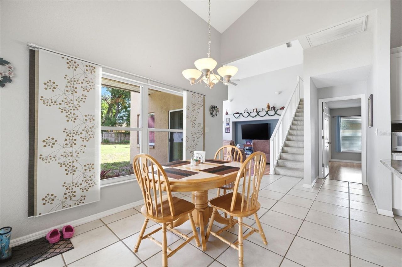 2112 Heritage Crest Drive , Valrico, FL 33594 Photo