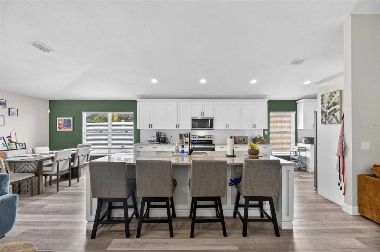 31620 Loch Aline Drive , Wesley Chapel, FL 33545 Photo
