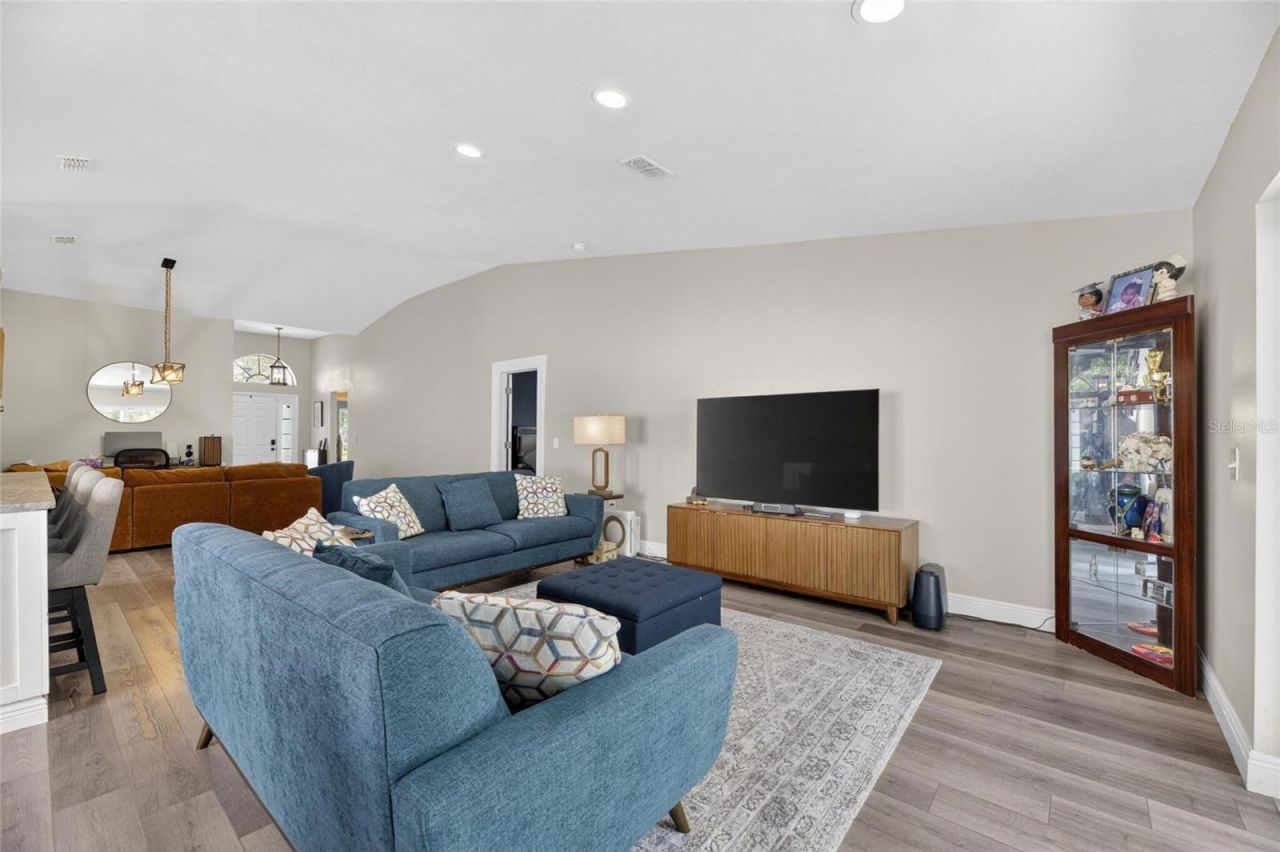 31620 Loch Aline Drive , Wesley Chapel, FL 33545 Photo