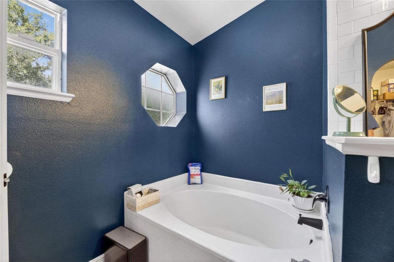 31620 Loch Aline Drive , Wesley Chapel, FL 33545 Photo