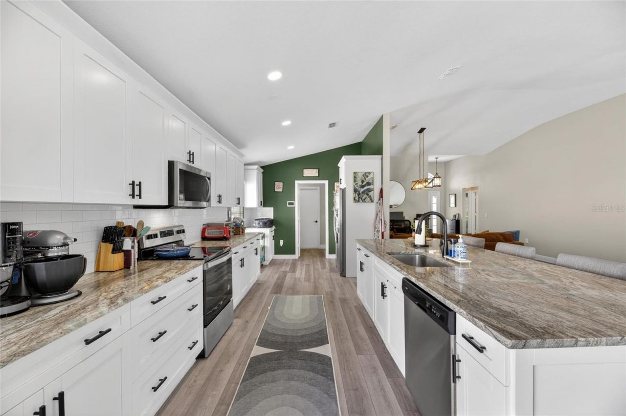 31620 Loch Aline Drive , Wesley Chapel, FL 33545 Photo