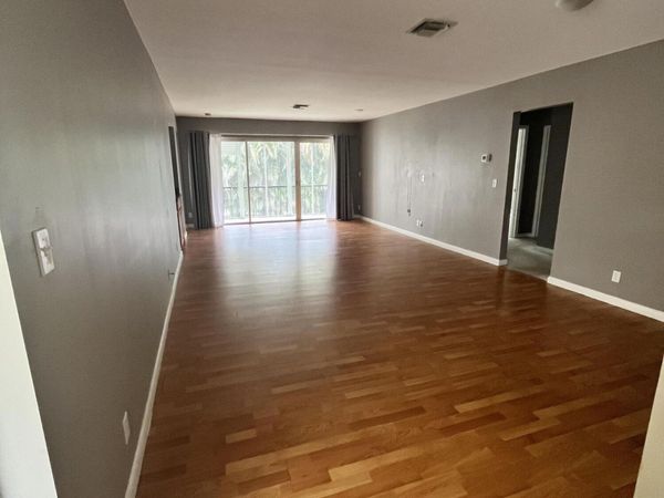 1700 Presidential Way, Unit 203, West Palm Beach, FL 33401