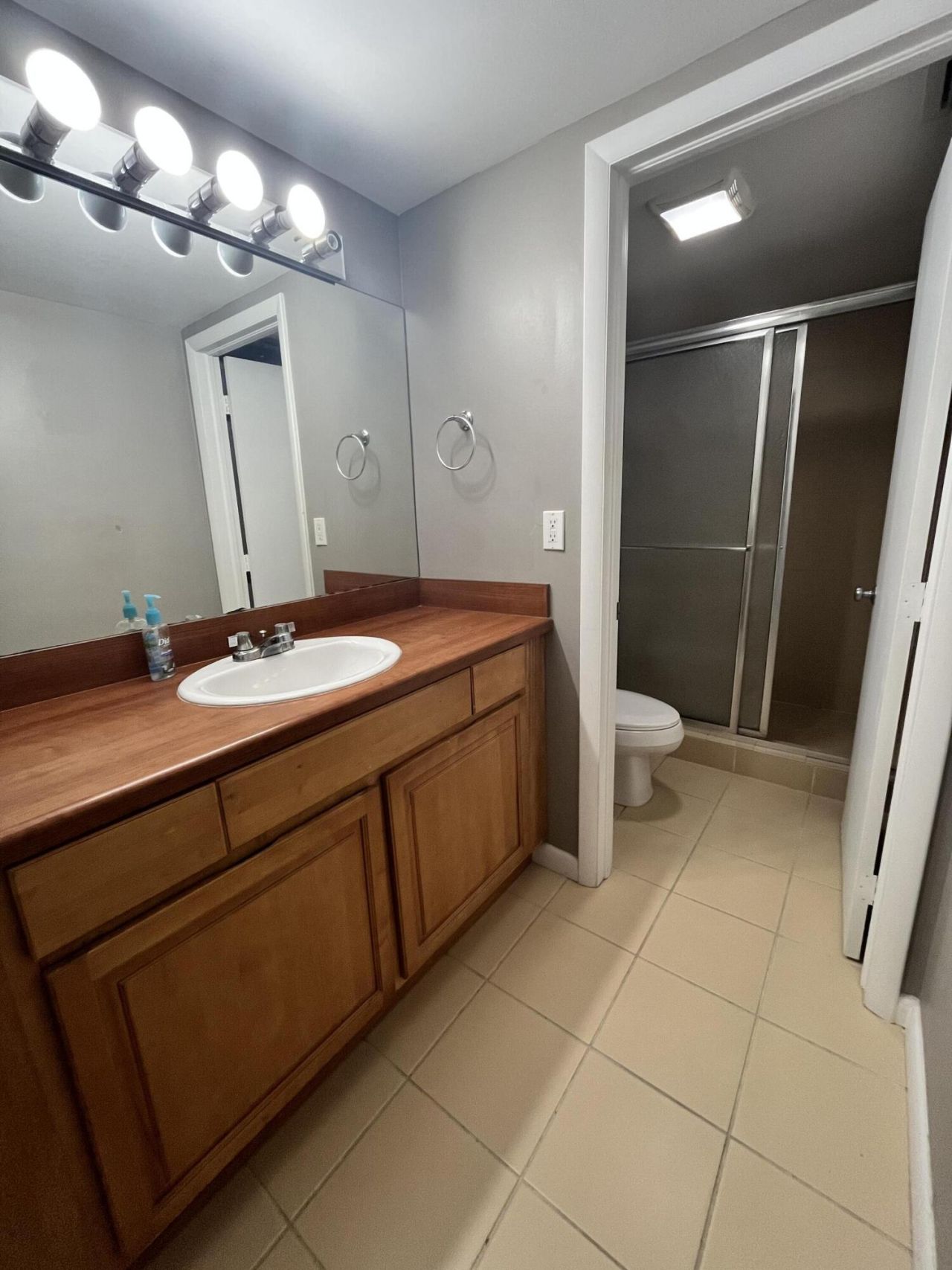 1700 Presidential Way, Unit 203, West Palm Beach, FL 33401 Photo