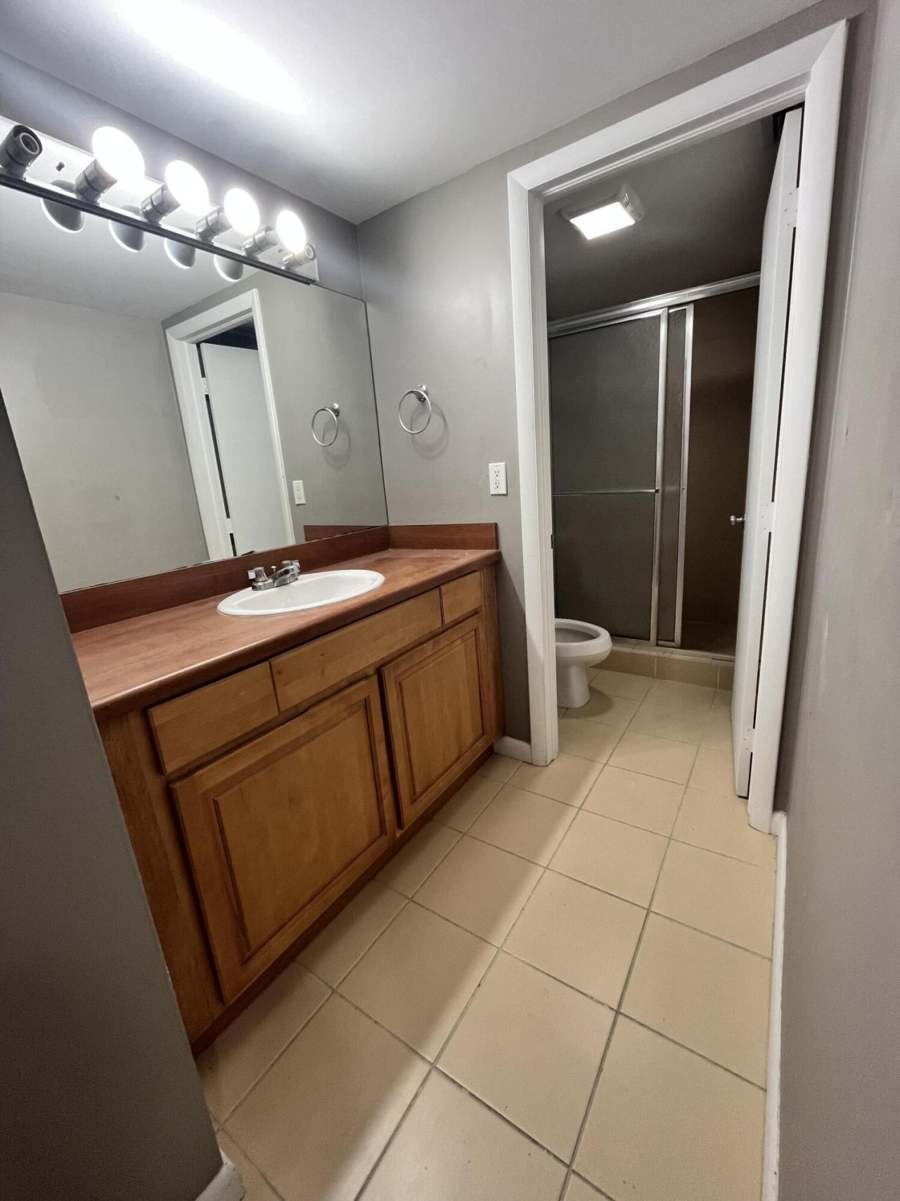1700 Presidential Way, Unit 203, West Palm Beach, FL 33401 Photo