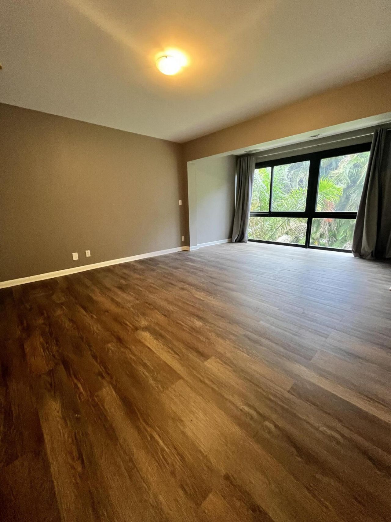 1700 Presidential Way, Unit 203, West Palm Beach, FL 33401 Photo