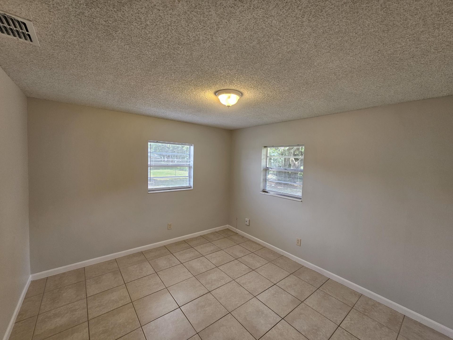 2031 Hugo Road, Fort Pierce, FL 34946 Photo