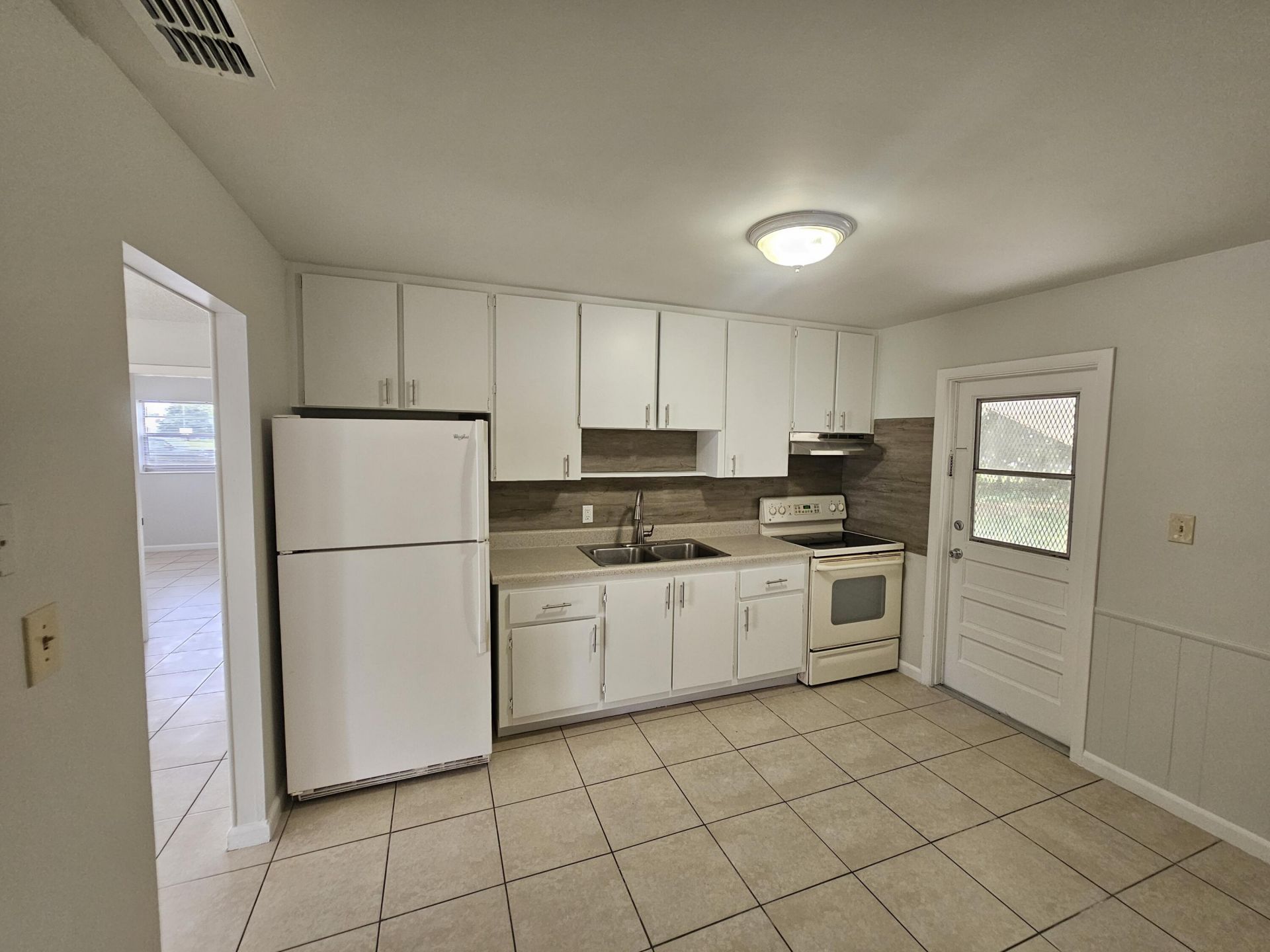 2031 Hugo Road, Fort Pierce, FL 34946 Photo