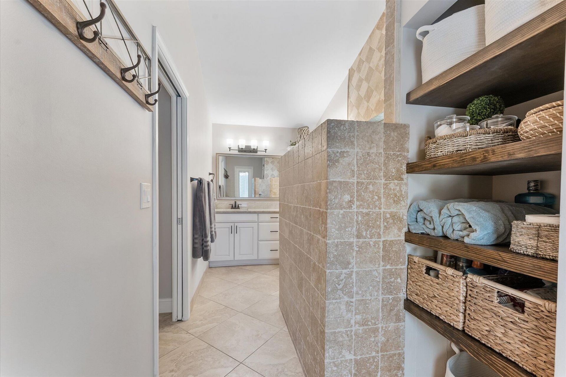 11911 Classic Drive, Coral Springs, FL 33071 Photo