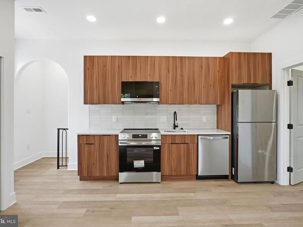 3206 W DAUPHIN STREET, PHILADELPHIA, PA 19132