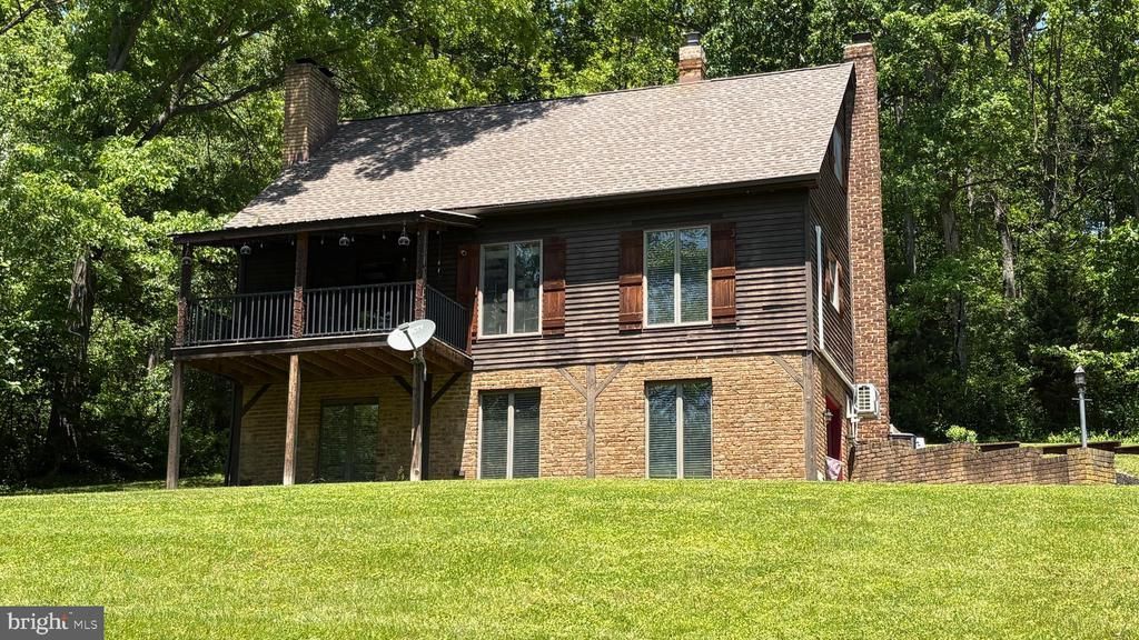 285 HUSSON ROAD, FELTON, PA 17322