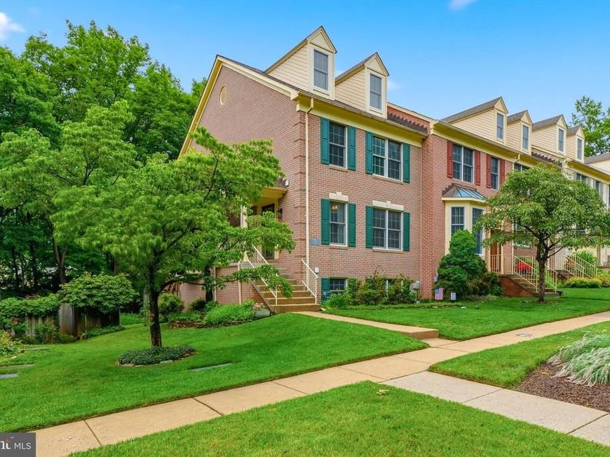 942 Walnut Wood Road, Cockeysville, MD 21030 Main Photo