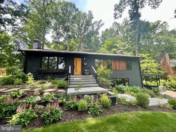 6340 WATERWAY DRIVE, FALLS CHURCH, VA 22044