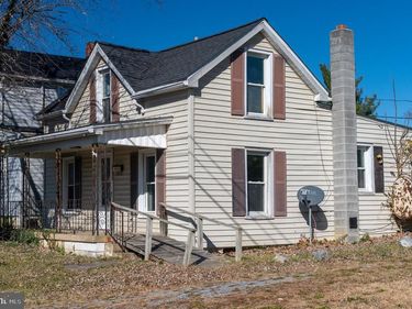 488 ASH STREET , STRASBURG, VA 22657