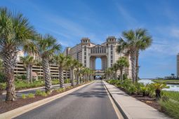 100 North Beach Blvd.  photo 4