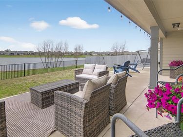 3929 Bravo Ranch Road , Waco, TX 76705