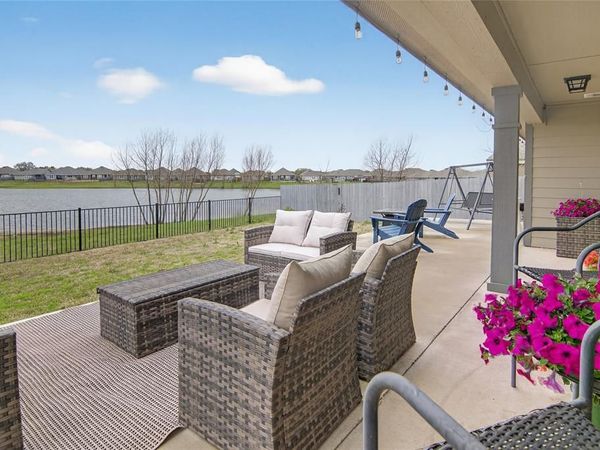 3929 Bravo Ranch Road , Waco, TX 76705