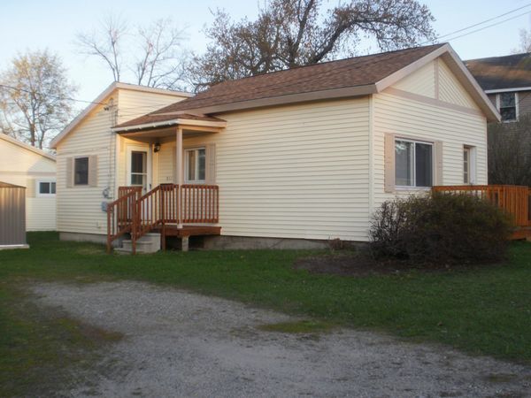 511 Palmyra Street, Cheboygan, MI 49721
