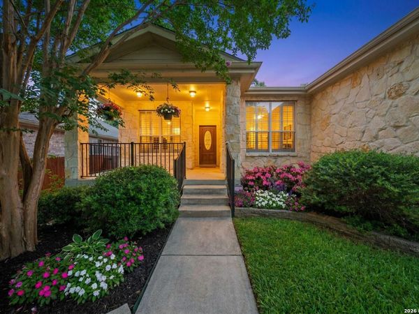 788 San Luis, New Braunfels, TX 78132