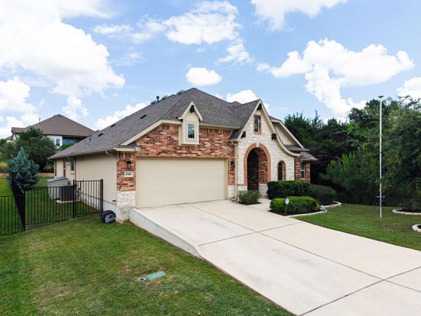 848 Mediterranean DR , Leander, TX 78641