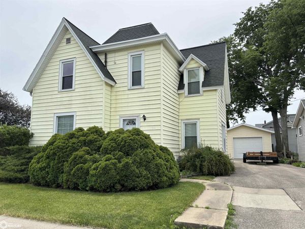 310 W State Street, Marshalltown, IA 50158