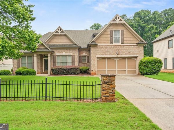 4322 Cherie Glen Trail, Stone Mountain, GA 30083