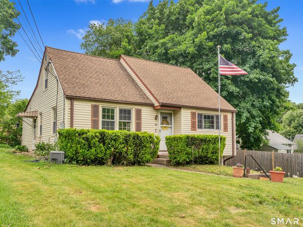 19 Lakeview, Meriden, CT 06451