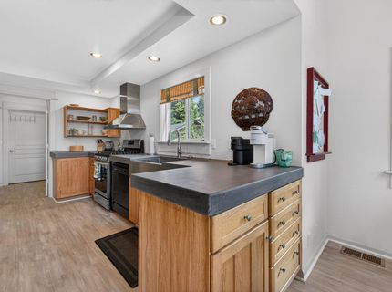 139 Lake Almanor West Drive, Lake Almanor, CA 96020 Photo