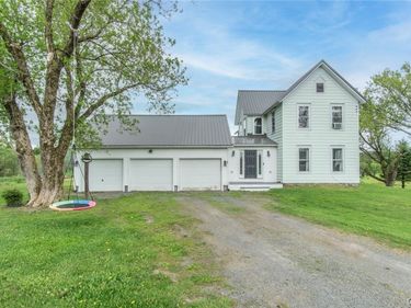 7259 Mcdonald Road , Copenhagen, NY 13626