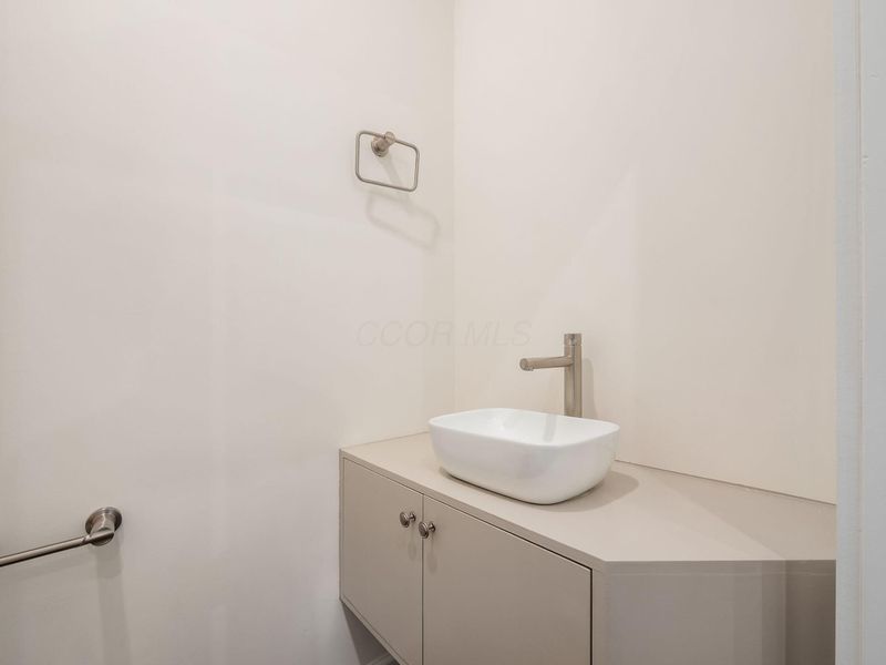 2015 W 5th Avenue, Unit 107, Columbus, OH 43212 Photo 17