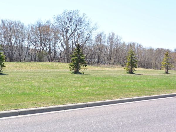 2600 14th Street E, Glencoe, MN 55336