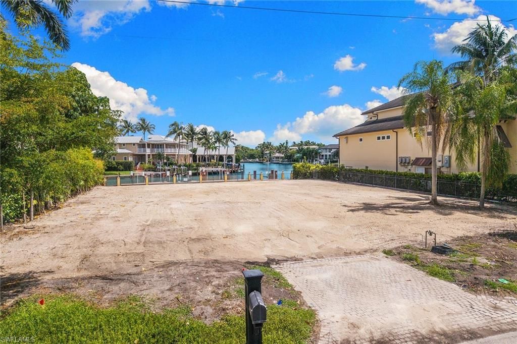 421 21st Ave S, Naples, FL 34102 Photo