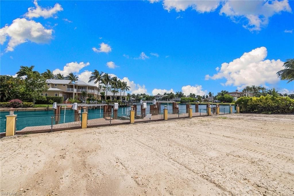 421 21st Ave S, Naples, FL 34102 Photo