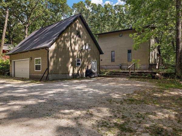 2713 E White Lake Drive, Twin Lake, MI 49457