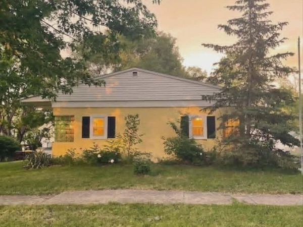 105 S Prospect Street, St. Johns, MI 48879