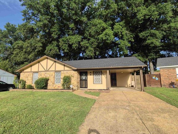 5357 COSMOS CV, Memphis, TN 38118
