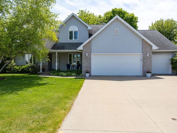 W4707 NATURE COURT, Sherwood, WI 54169