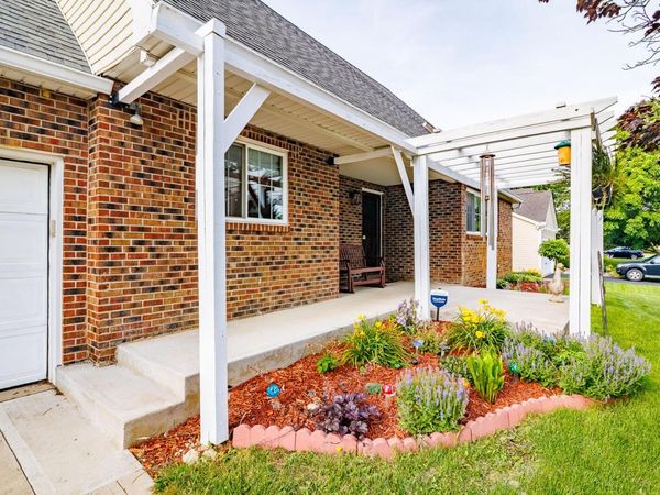 6378 Youngland Drive, Columbus, OH 43228